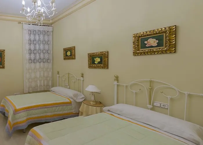 En Edificio Tortosa * Monovar