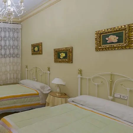 En Edificio Tortosa * Monóvar